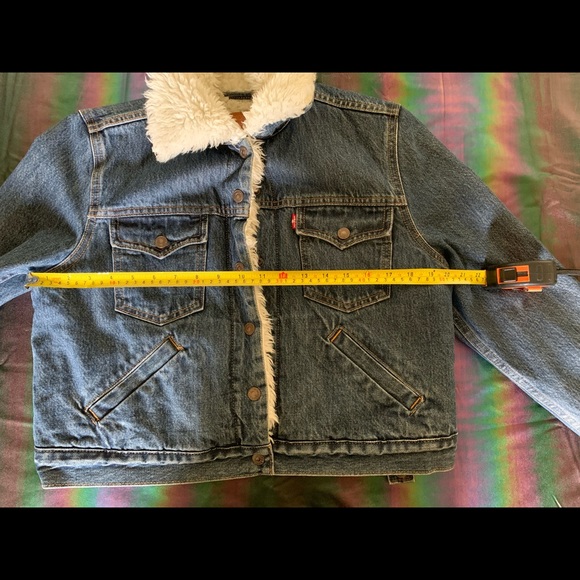 LEVI STRAUSS & CO. JEAN JACKET - Picture 6 of 9